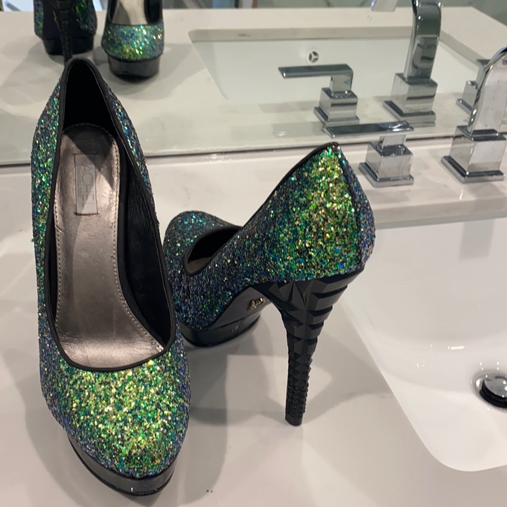 Rachel Roy Size 8.5 NEW Green Glitter Platform - Picture 2 of 5